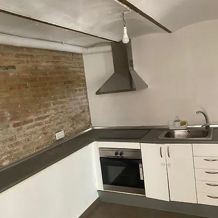 Apartamento De 1 Dormitorio * Barcelona